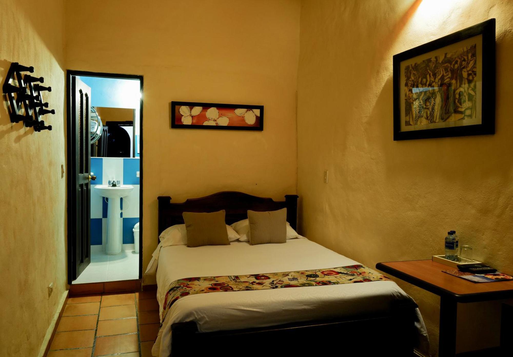 Bombon Hotel Villa de Leyva Ngoại thất bức ảnh